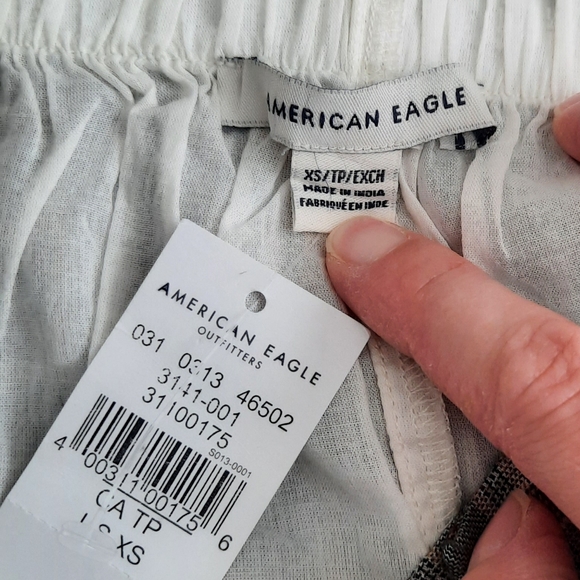 NWT American Eagle Mini Skirt, Size XS, Plaid - Picture 6 of 8